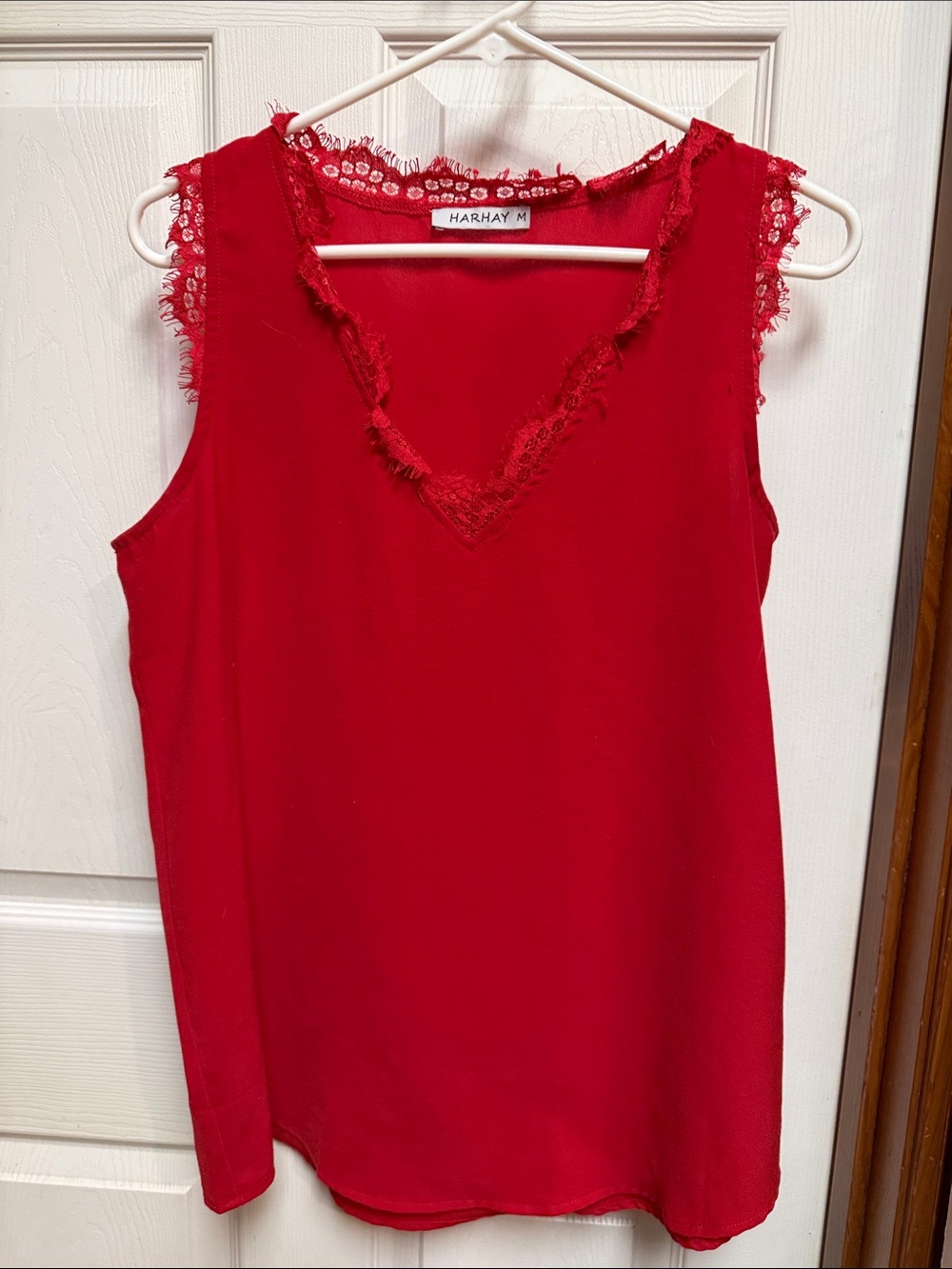 Harhay Red Lace-Trim V-Neck Camisole